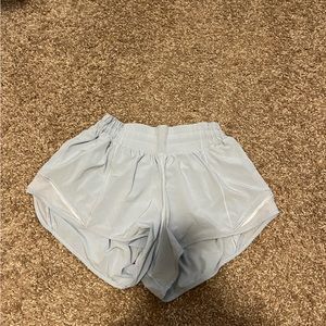 Lululemon 2.5 Hotty shot shorts Blue Linen